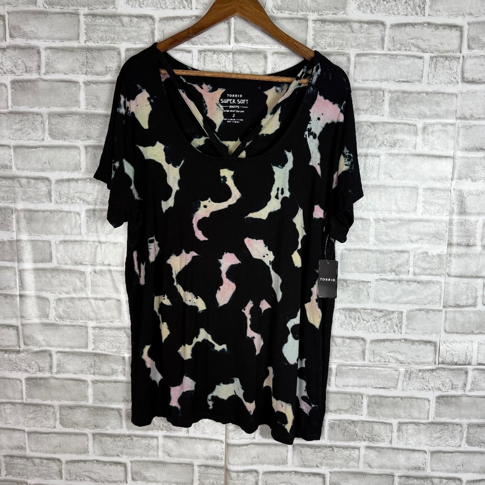 Torrid Super Soft Primary Black Tie Dye Print Strappy Round Neck T-Shirt Size 2X